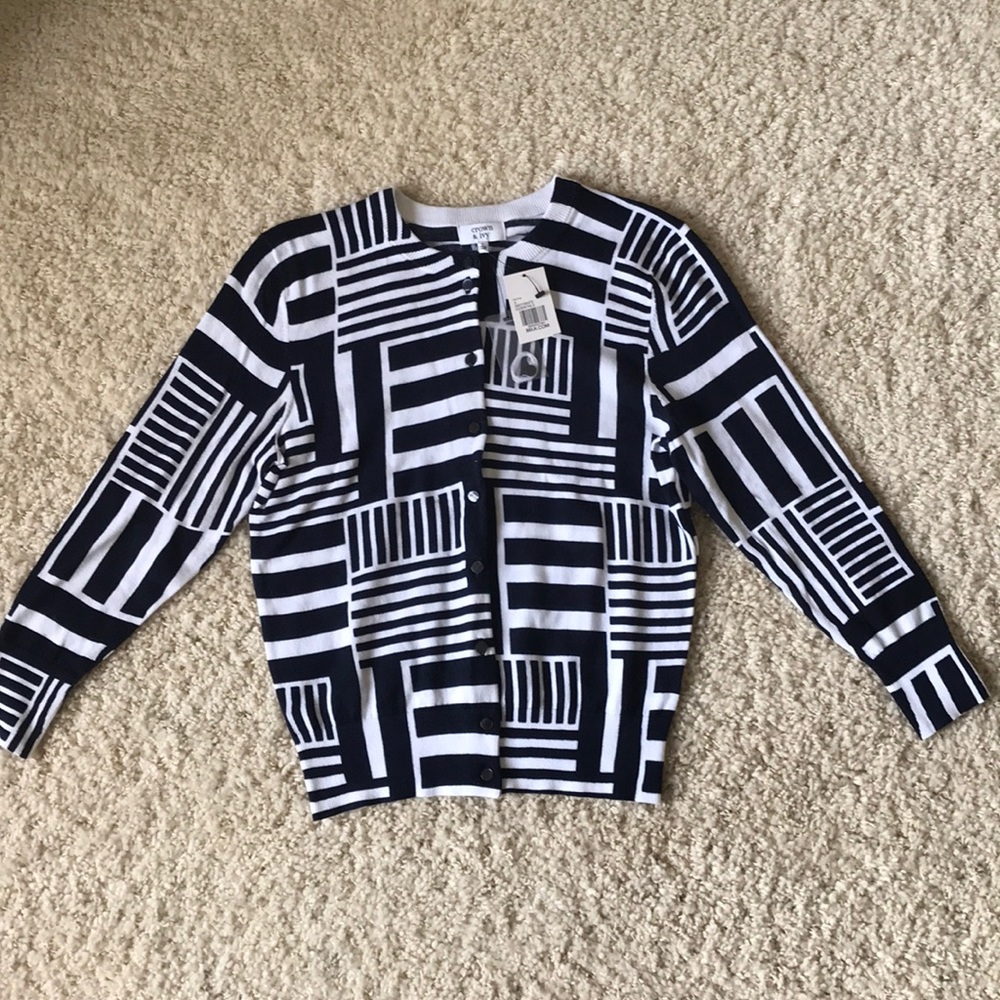 Crown & Ivy Cardigan